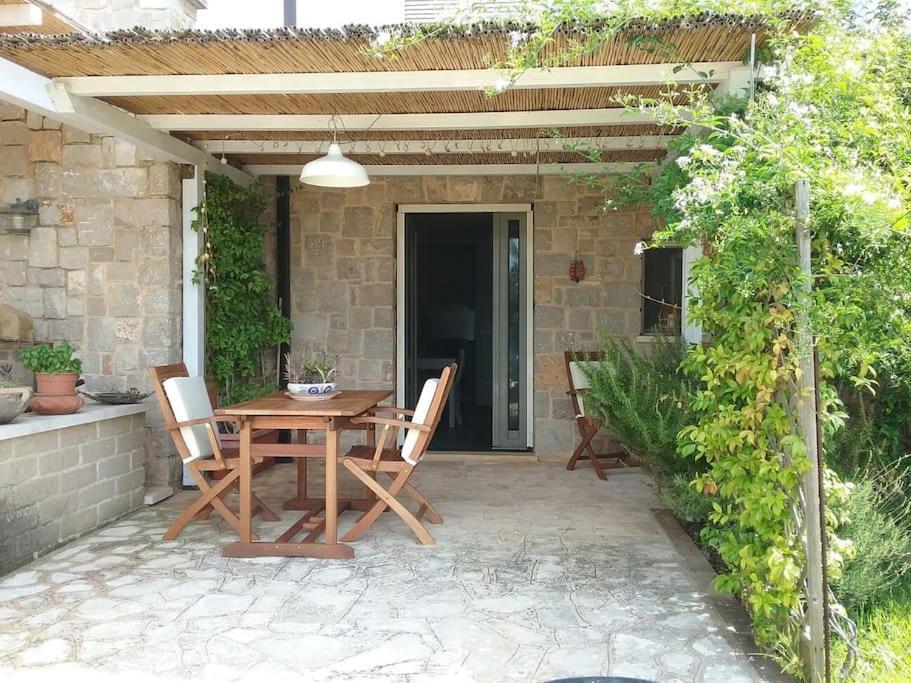 הוילה ספרלונגה Domus Gea מראה חיצוני תמונה